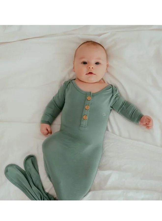Anvi Baby Organic Bamboo Knotted Gown and Beanie Set  Soft Sage 0-3 months