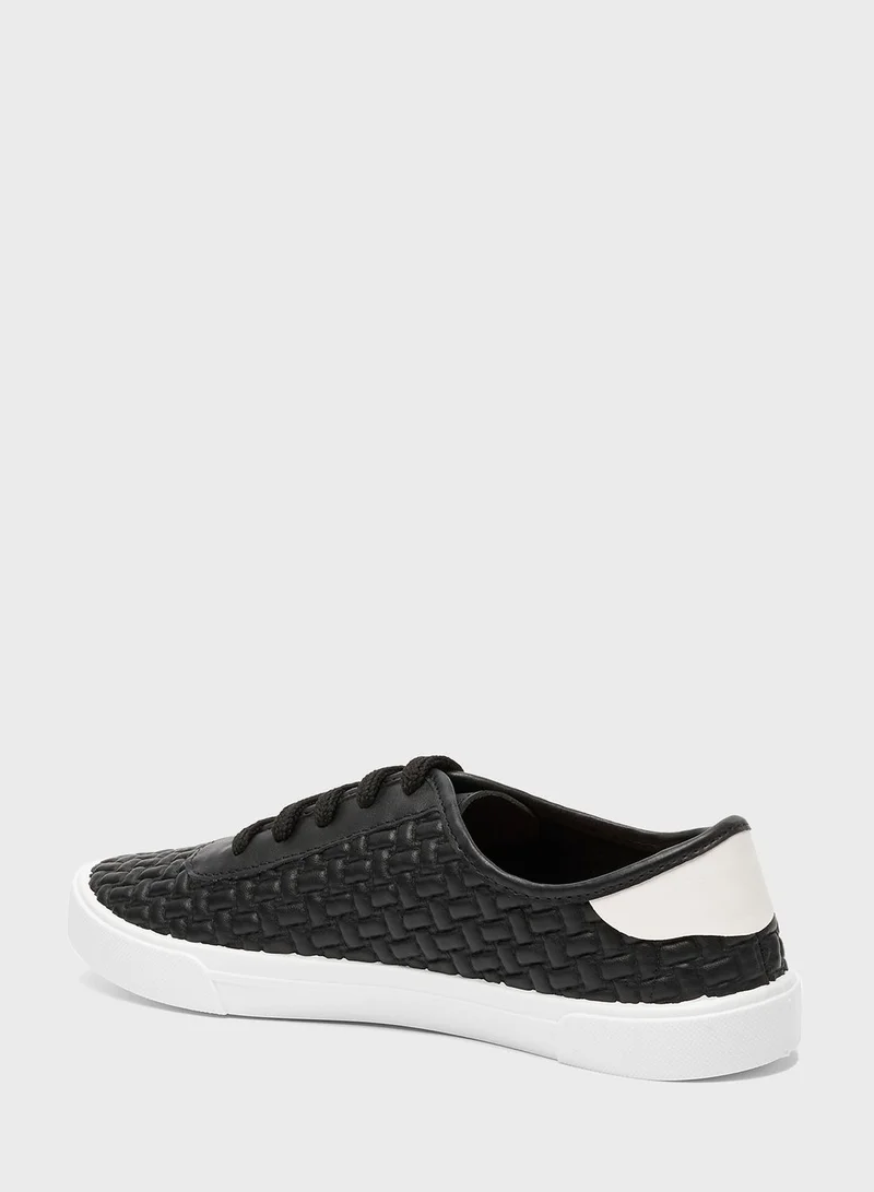 MOLECA Dulce Low top sneakers