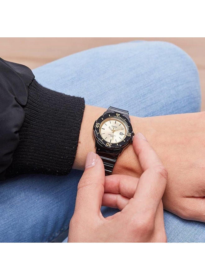 CASIO Resin Analog Watch LRW-200H-9EVDF - Image 2