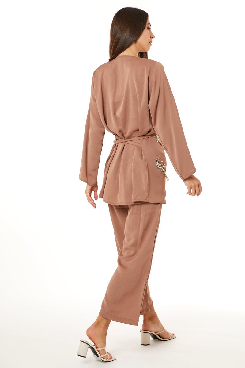 Moistreet Belted Top & Pant Set - Image 3