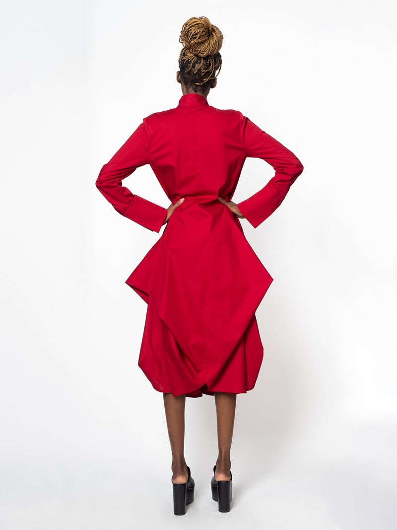 ميتامورفوزا فستان قميص ماكسي بياقة غير متماثلة ومميزة باللون الأحمر - Image 4