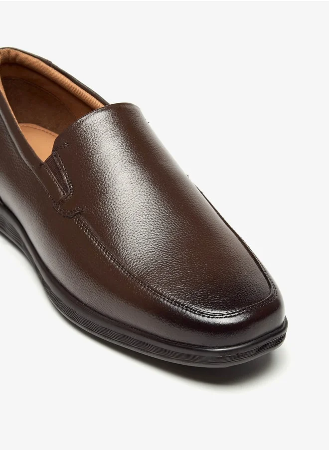 ال بي ال من شو اكسبرس Men Solid Slip-On Loafers