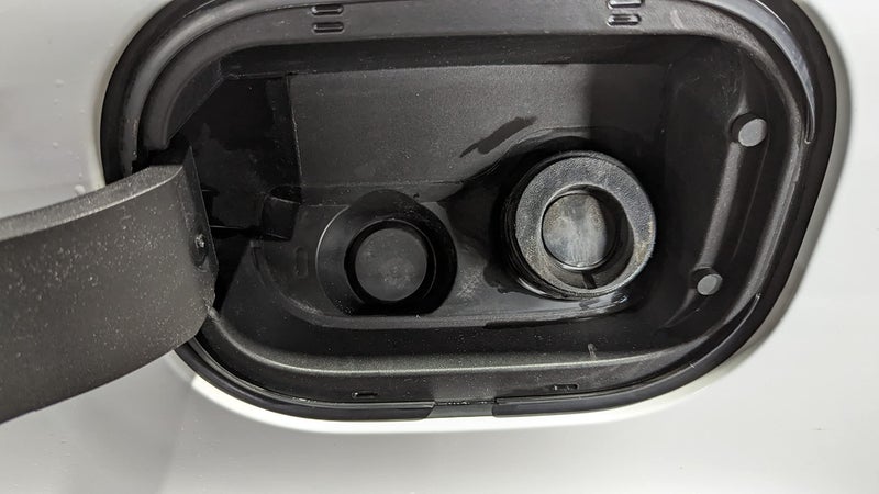 Generic General Motors Capless Fuel System Fuel Cap (1) - Image 4