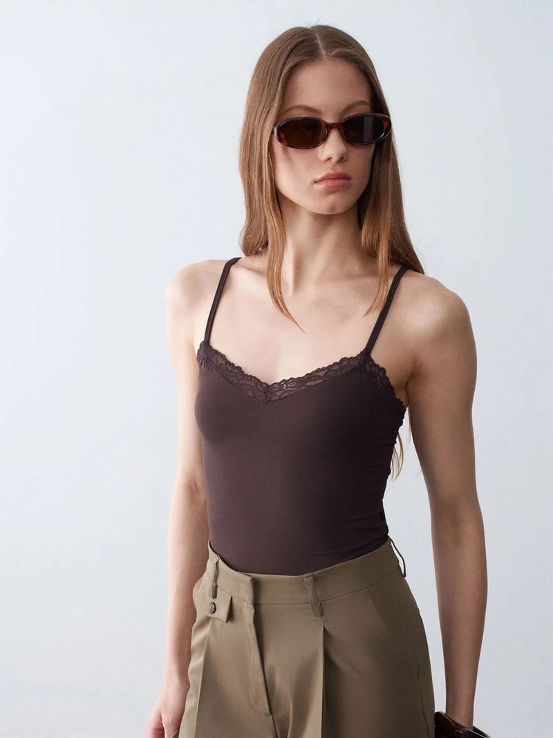 DILVIN Slim Fit Sleeveless V-Neck Cami Blouse - Image 3