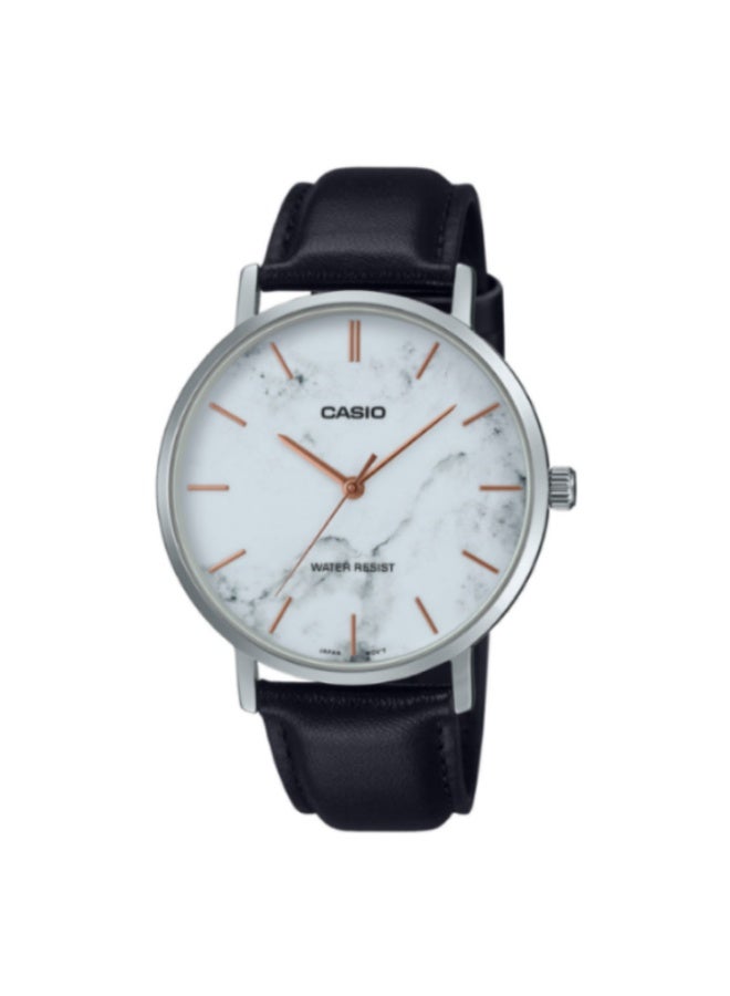 Classic and compelling analog watch with a sophisticated marble-inspired dial MTP-VT01LM-7AUDF