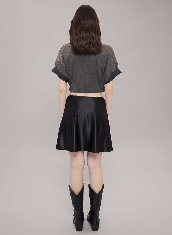 trendyol Black Satin Fabric A Line/Flare Cut Waist Detailed Mini Skirt - Image 4