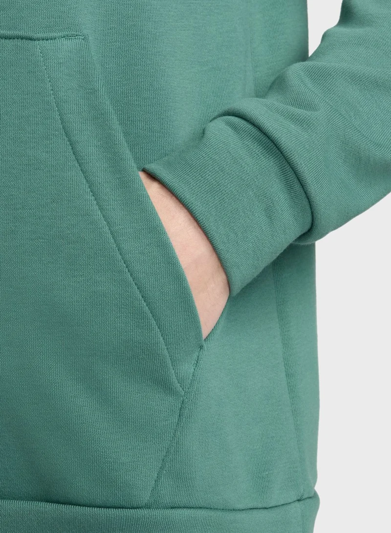 نايكي هودي سووش بتقنية دراي فيت