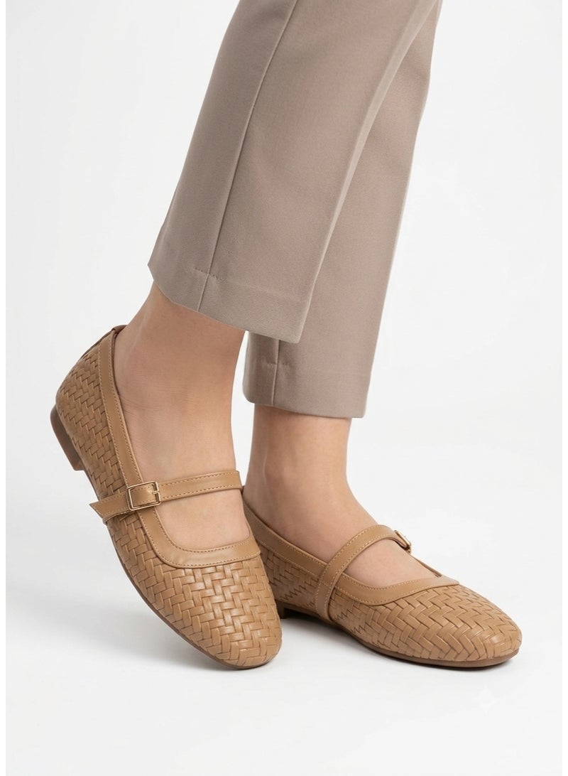women fashion shoes-caffe