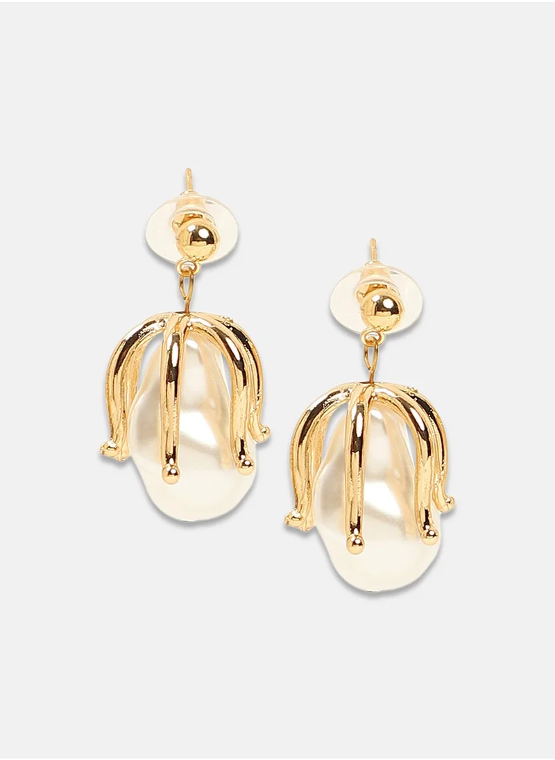 SOHI Contemporary Pearls Drop Earrings