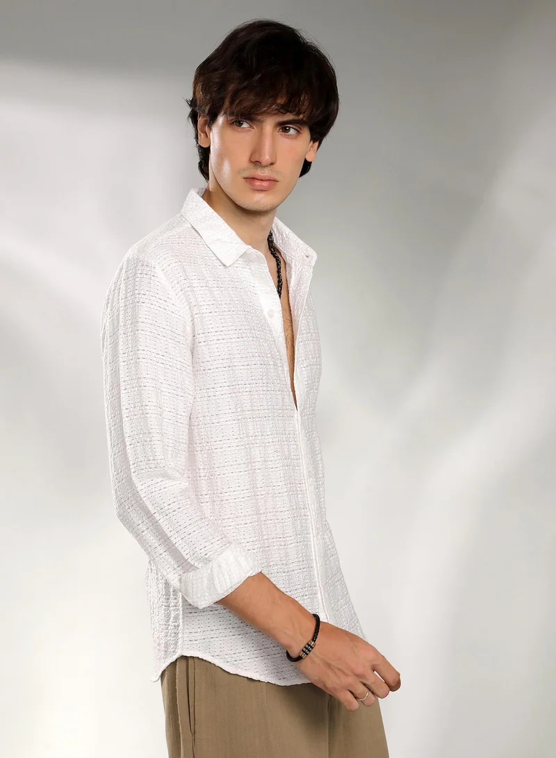 Campus Sutra Men's Cream White Solid Textured Knit Shirt