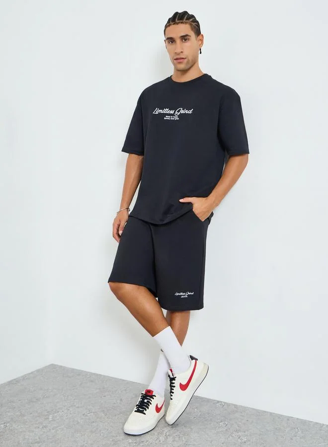 ستايلي Men Graphic Oversized T-Shirt and Shorts Co-Ords
