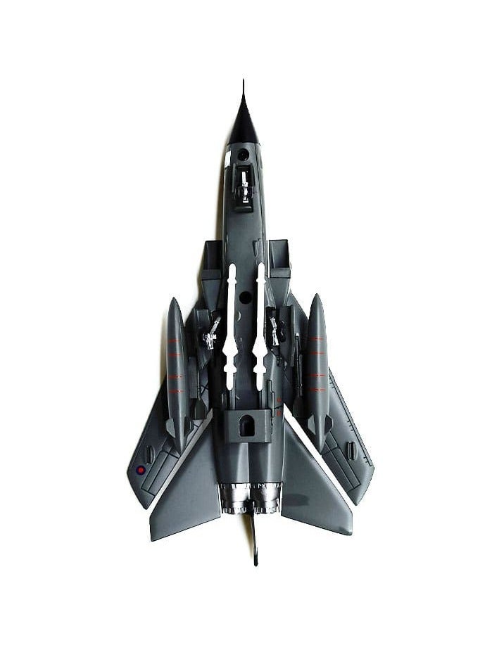 فايتر جيفتس بانافيا تورنادو ج. 4 بريطانيين - Image 3