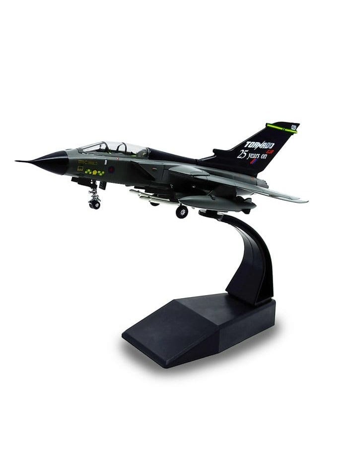 فايتر جيفتس بانافيا تورنادو ج. 4 بريطانيين - Image 2