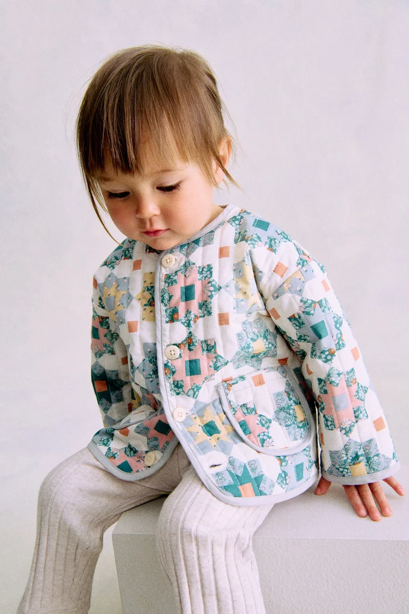 اتش اند ام جاكيت مطبوع ومُبطن