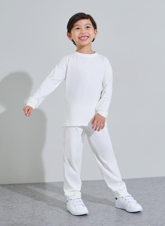 Styli Kids Off White Cotton Long-Sleeve T-Shirt and Joggers Set-Unisex - Image 2