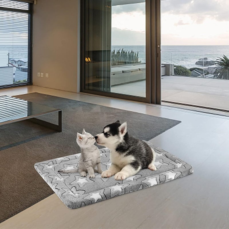 EMPSIGN Dog Crate Pad - Reversible Kennel Mat (Cool & Warm), Machine Washable, Cozy Star Pattern Sleeping Pad for Small Medium Large Dogs, All-Season Pet Bed, Suitable for 24"x18" Dog Crate, Grey - Image 4