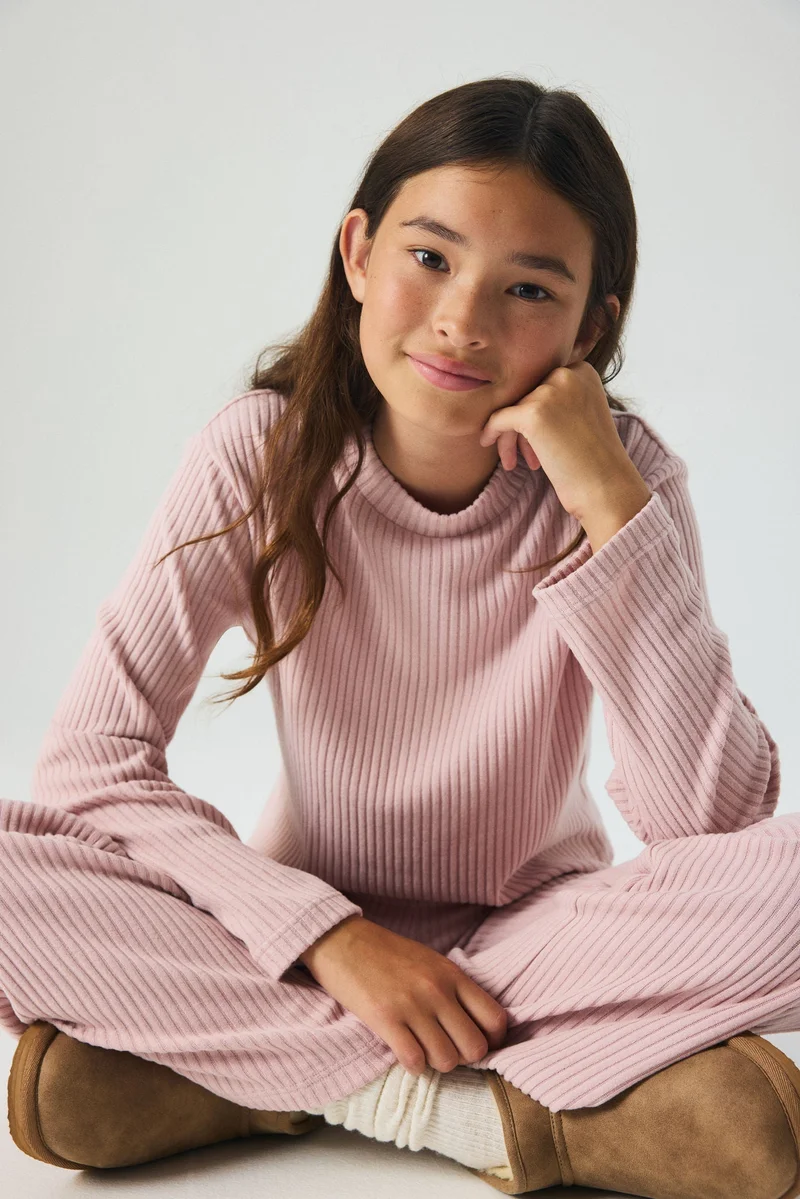 H&M 2-piece top and trousers set