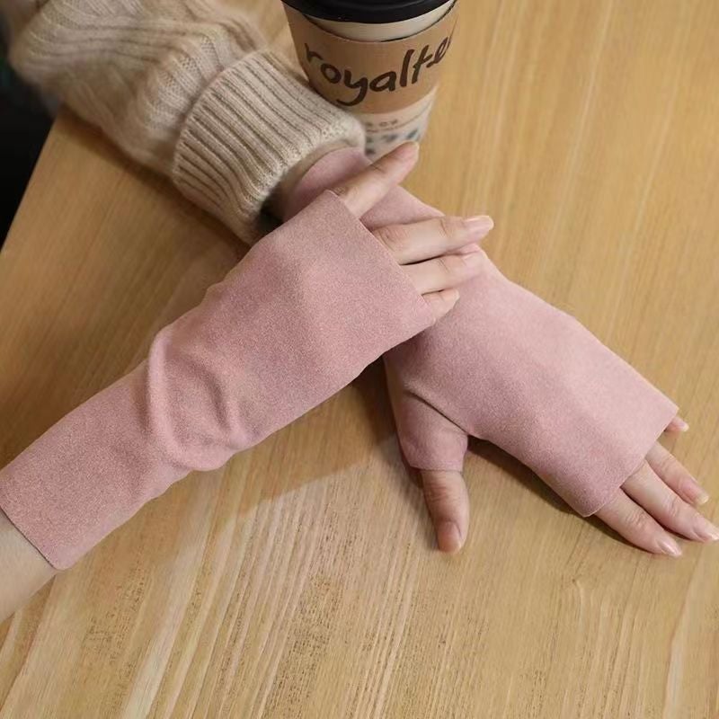 Ladies Winter Self-Heating Gloves Black + Gray