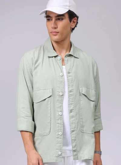 شركة المرآب الهندية Men Regular Fit Solid Full Sleeves Cutaway Collar Double Flap Pocket Resort Wear Over Shirt