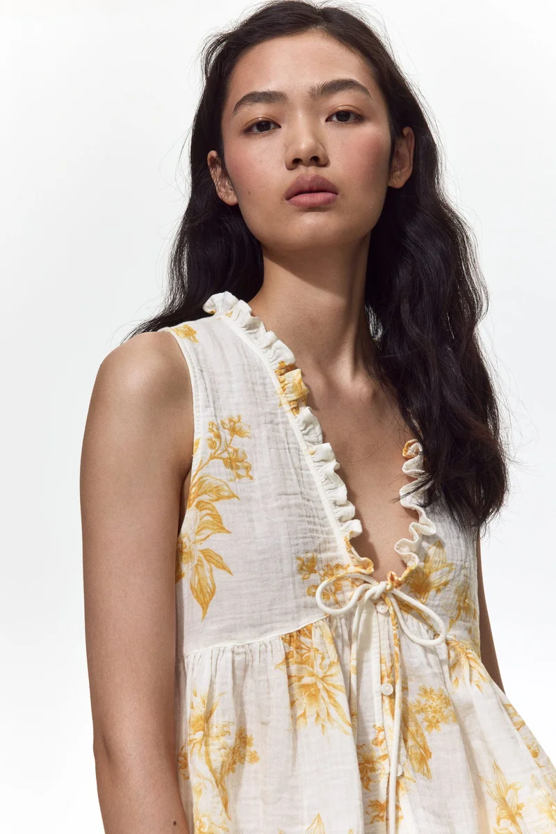 H&M Muslin peplum top