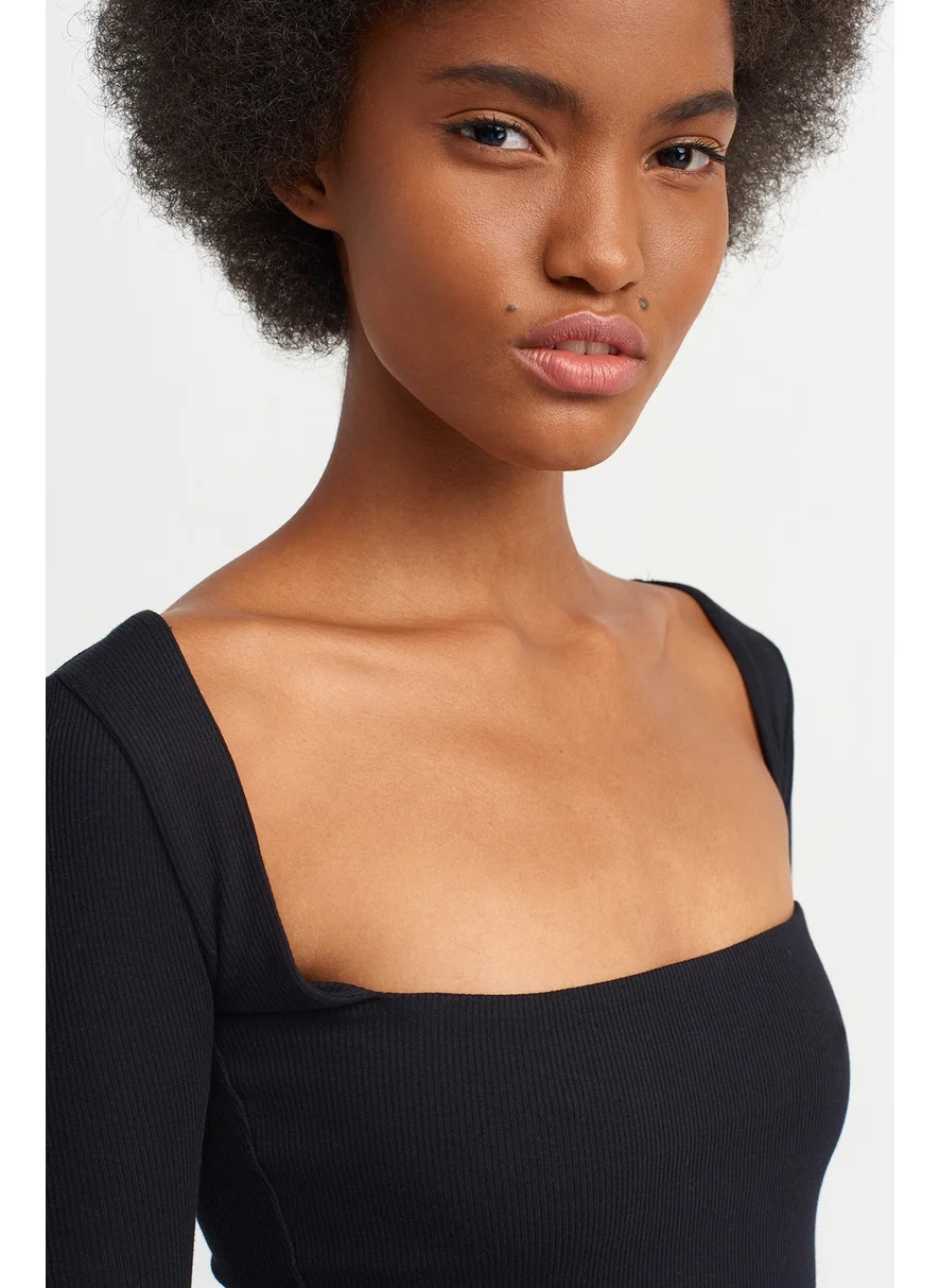 ديلفين 3700 Corded Long Sleeve Top-Black