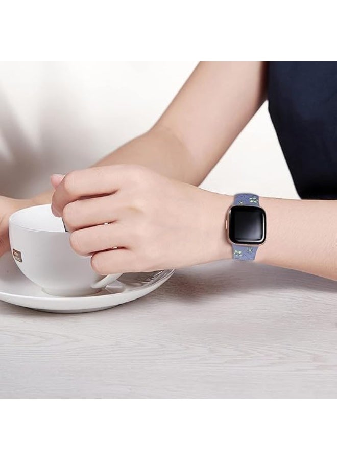 حزام نقش زهور متوافق مع ساعة آبل واتش مقاسات 49mm 45mm 44mm 42mm للنساء، حزام رياضي سيليكون ناعم بتصميم زهور بلونين - Image 4