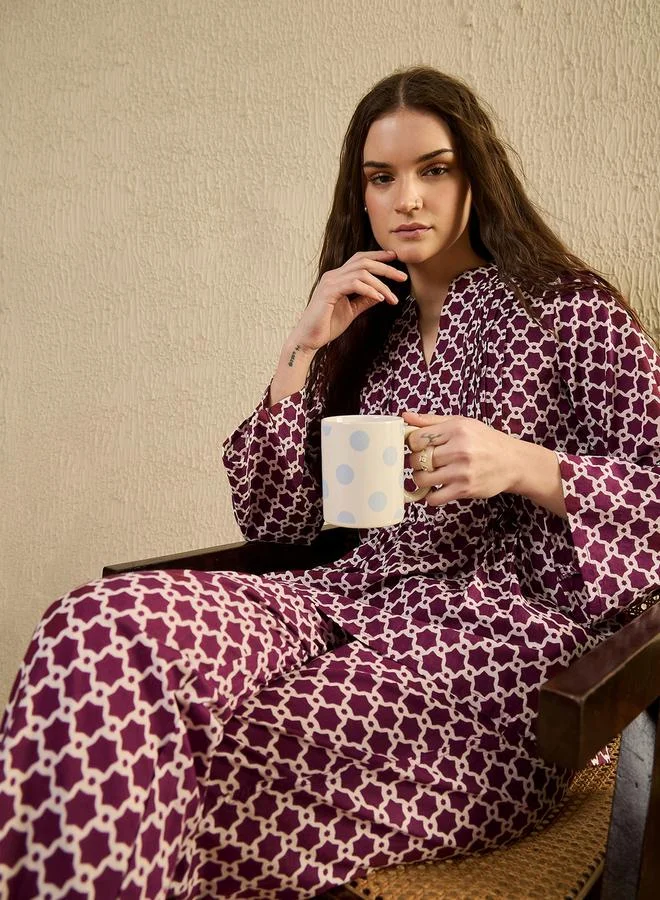 sanskrutihomes Round Neck Geometric Print Top and Pyjama Set