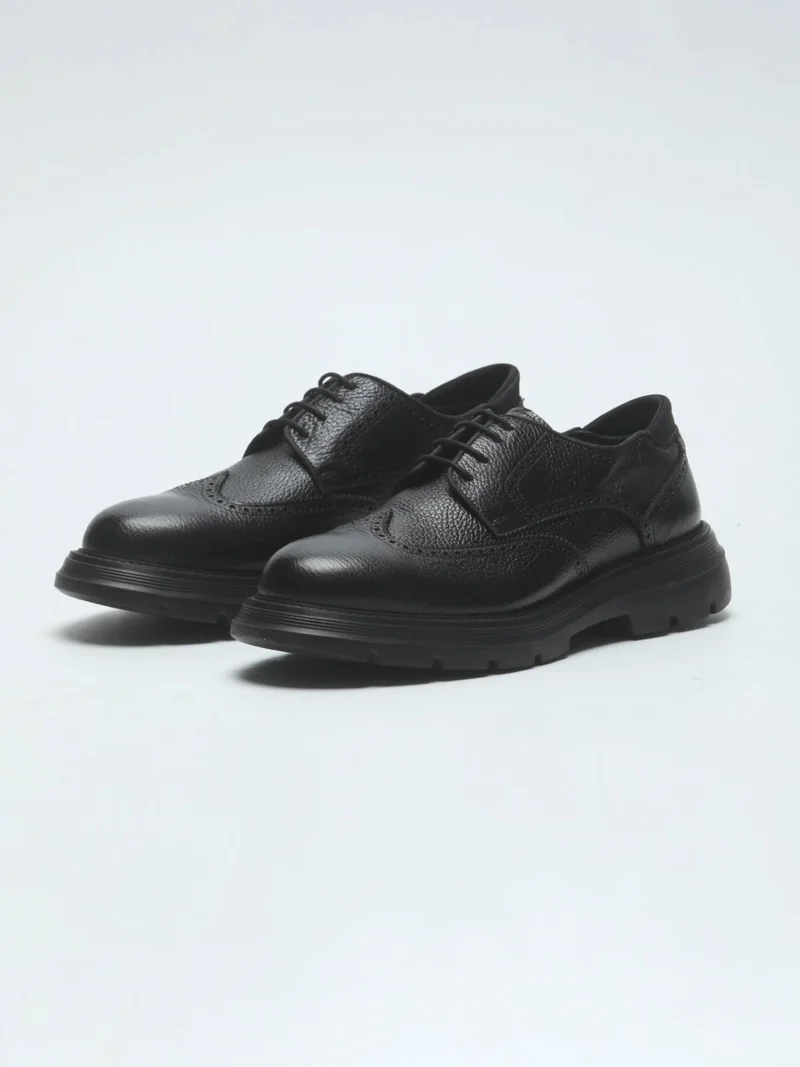 كيب Black Shoes
