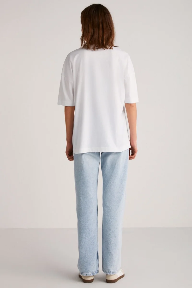 جريميلانج Plensa Women's 100% Organic Cotton Embroidered and Embossed Printed Oversize White T-shirt