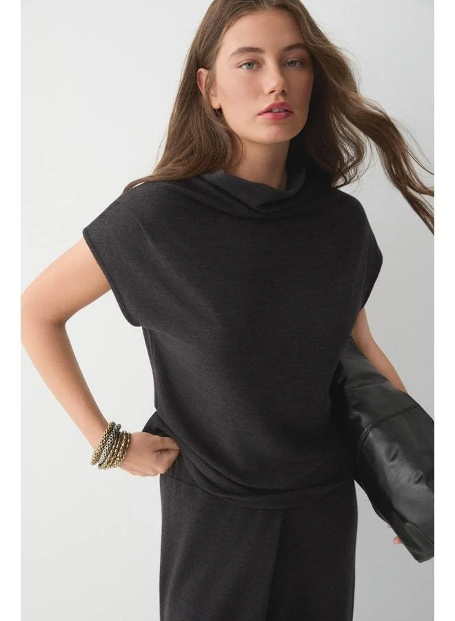 Ethiquet  ENVELOPE Women's Straight-Collar Cast Crisscross Drape Detailed Wide-Leg Anthracite Top Set. for Women | Best Price UAE