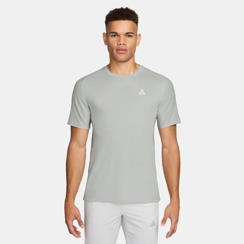 Nike Men's ACG Dri-FIT ADV Solar Chase Running Top