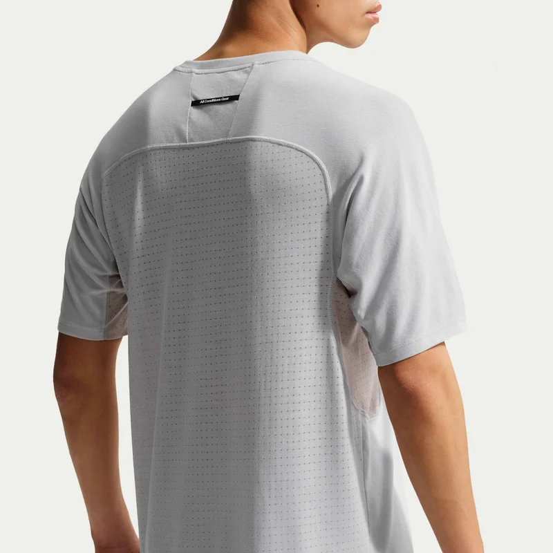 Nike Men's ACG Dri-FIT ADV Solar Chase Running Top