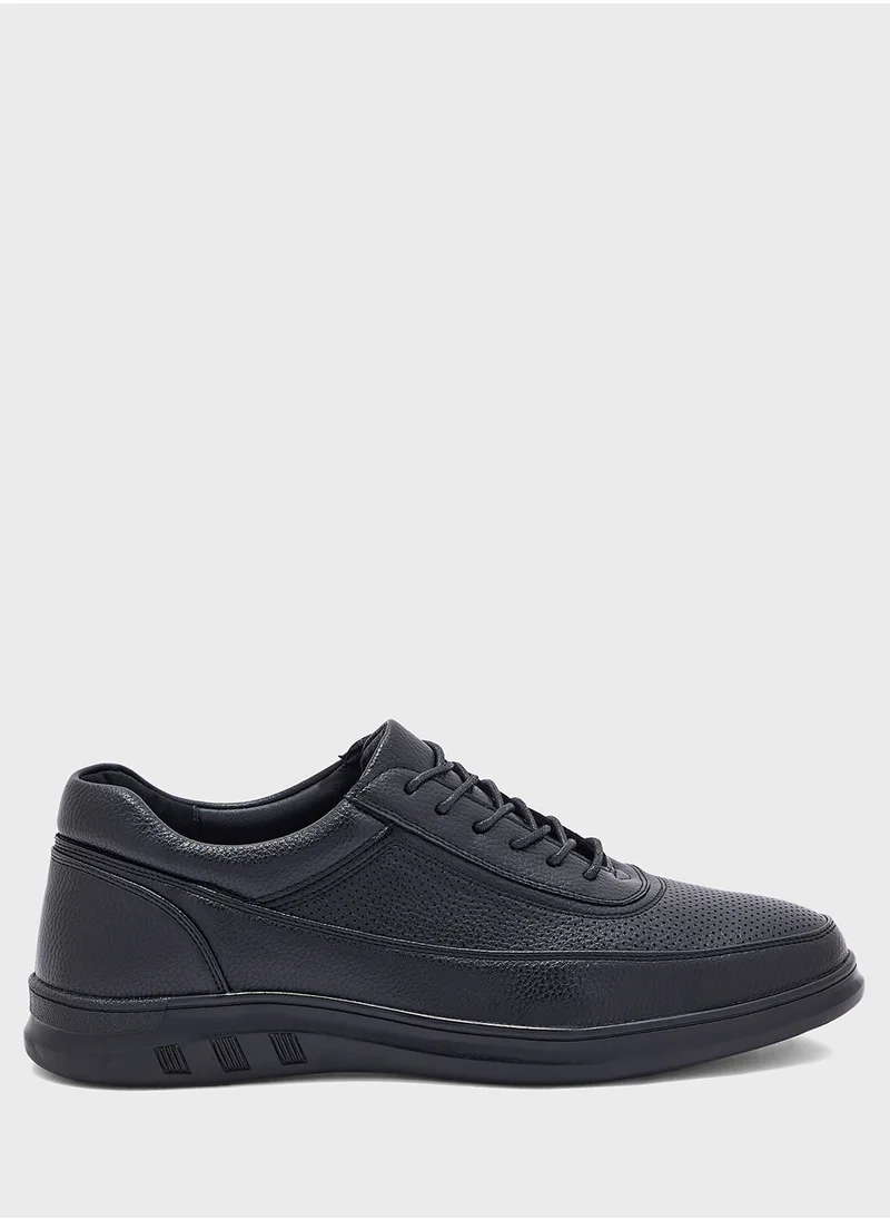 Robert Wood Casual Lace Ups