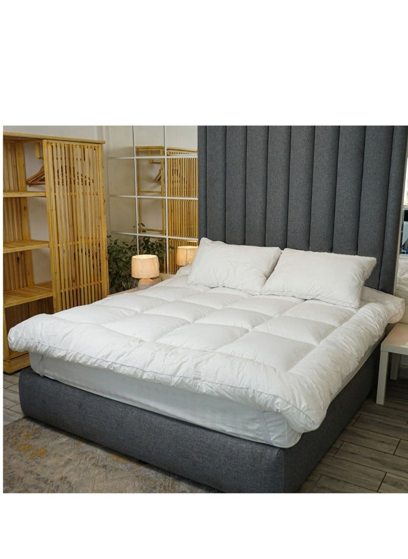 House One Microfiber Mattress Topper20 cm With Microfiber Filling and Rubber Corners Edges - 200x180 cm - White - Image 1