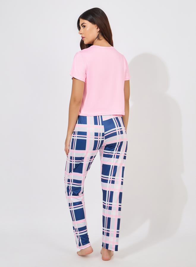 Styli Slogan Print T-Shirt & Check Print Pyjama Set  - Image 5