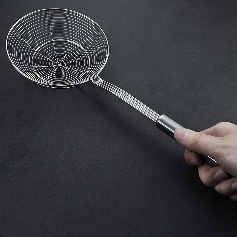 Strainer Skimmer Spider Ladle Stainless Steel, Kitchen Wire Net Spoon with Handle for Frying Scooping Food, Pasta, Spaghetti, Noodle (Diameter:7.9inch/20cm, Total Length: 17.7inch/45cm) - Image 5