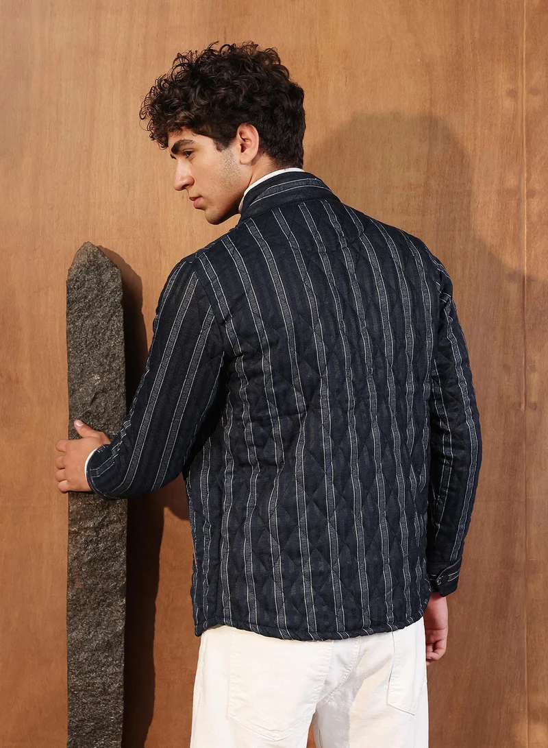 Campus Sutra Campus Sutra Men's Navy Blue Woven-Striped Quilted Jacket | Stand Collar , Regular Sleeves , Zipper Closure , Straight Hem | Stripes Quilted For Casual & Daily Wear