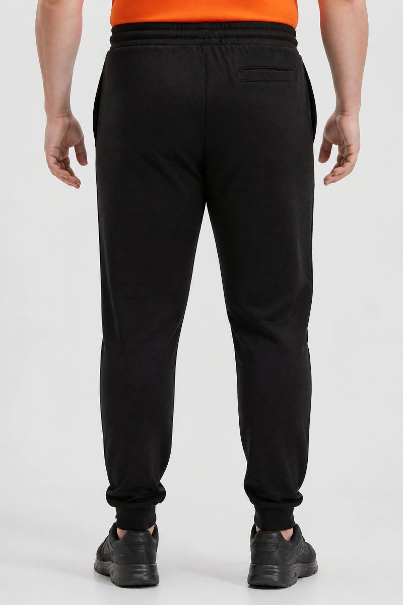 Ellesse Men Sportswear Fit Outdoor Sweatpants, Black - Image 4