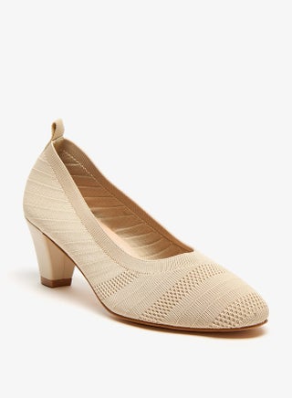 Women Closed Shoe - pzsku/ZA01E3705E2C8D3672B39Z/45/_/1720620251/15477942-0f4c-43db-91b7-ce247780e9e5