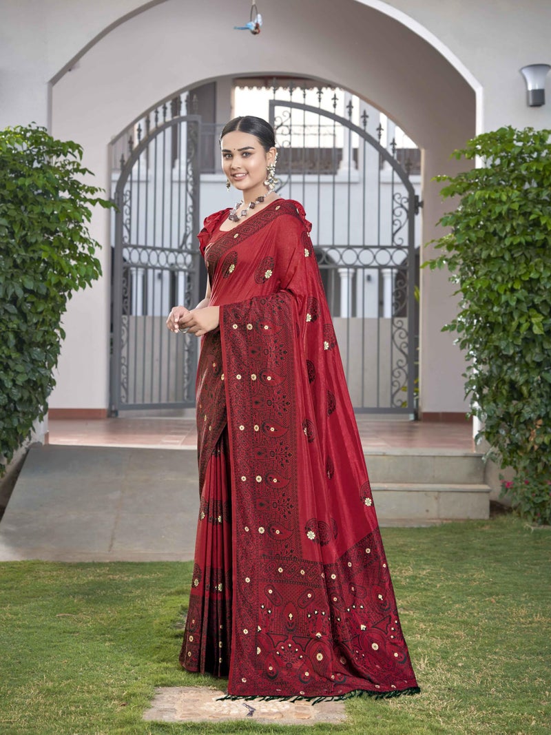 MANOHARI Women's Most Trendy Banarasi Woven Red Saree With Heavy Jacquard Work Saree With Blouse Piece - Image 3
