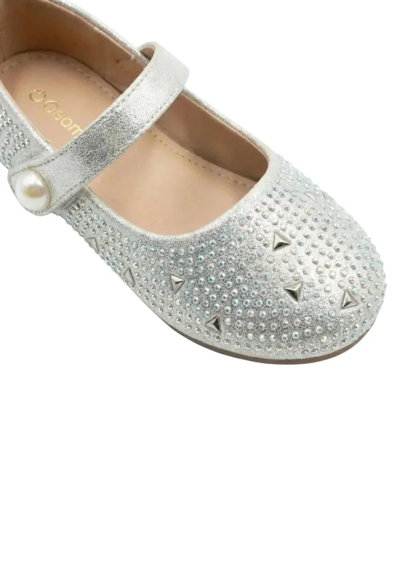 Geoomnii  Infant Girls’ Closed Flat Shoes – Soft, Lightweight & Comfortable Fit for Women | Best Price UAE