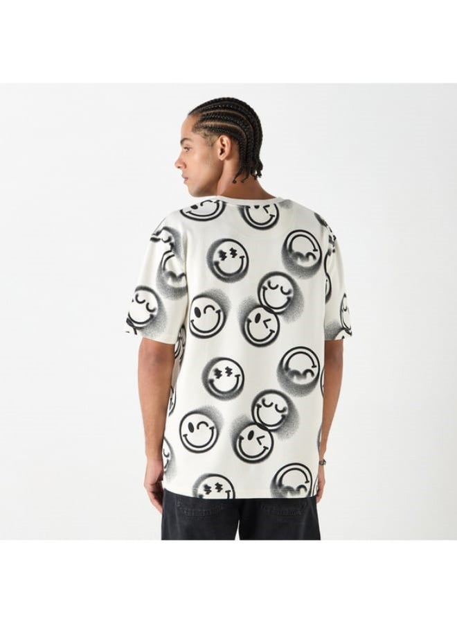 SP Characters All-Over Smiley Print T-shirt with Short Sleeves and Crew Neck  - Image 1