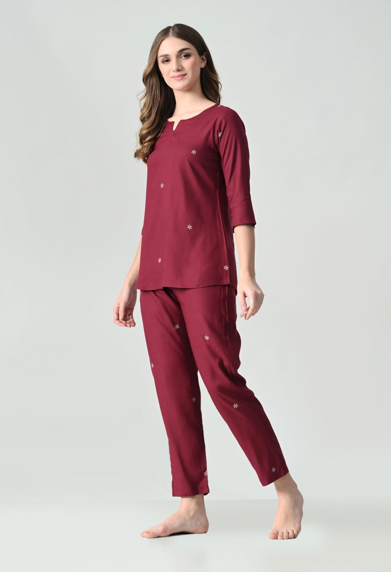 Ichaa Women's Printed Rayon Night Wear Top and Bottom Night Suit Set - Image 3