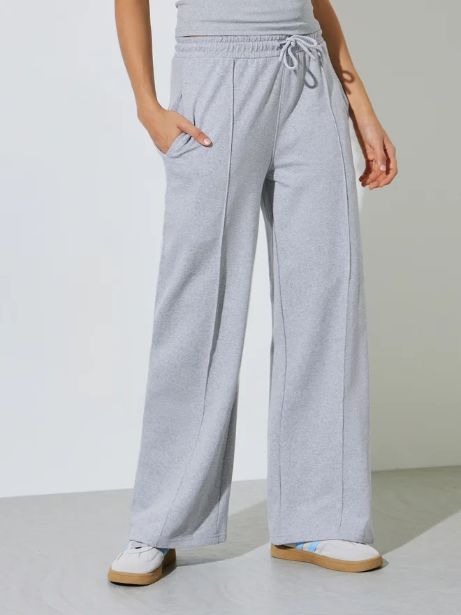 Styli Styli Grey Seam Detail Wide Leg Joggers
