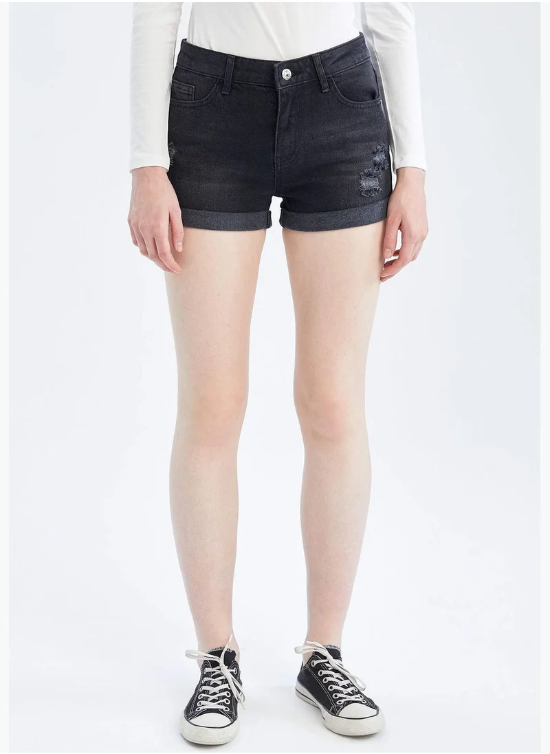 DeFacto Distressed Mini Jean Short