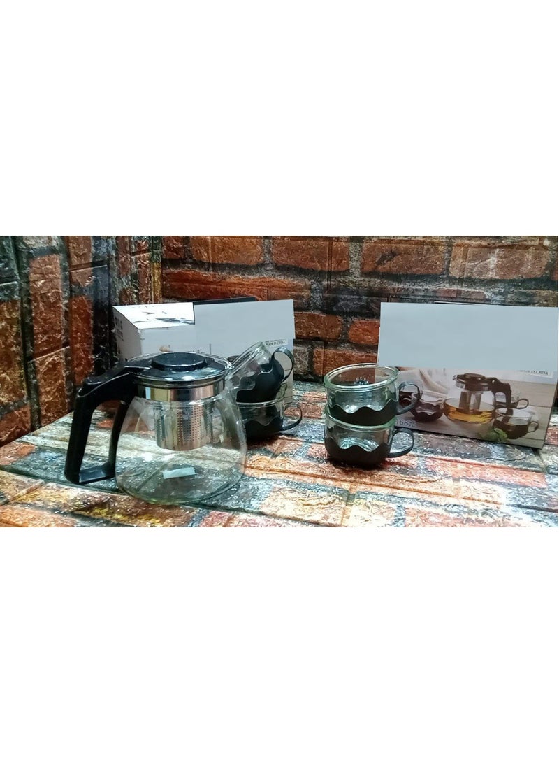 Pyrex jug with stainless steel strainer and 4 cups with handle - Image 2