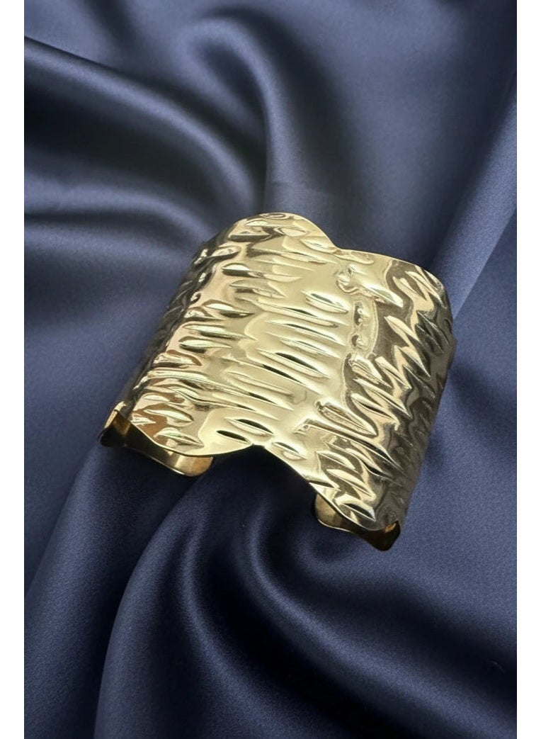 Shein Wide Gold Hammered Wave Cuff Bangle | Luxury Bold Statement Bracelet for Women | 18K Gold Plated Textured Open Cuff | Elegant Wedding Party Jewelry - Image 2