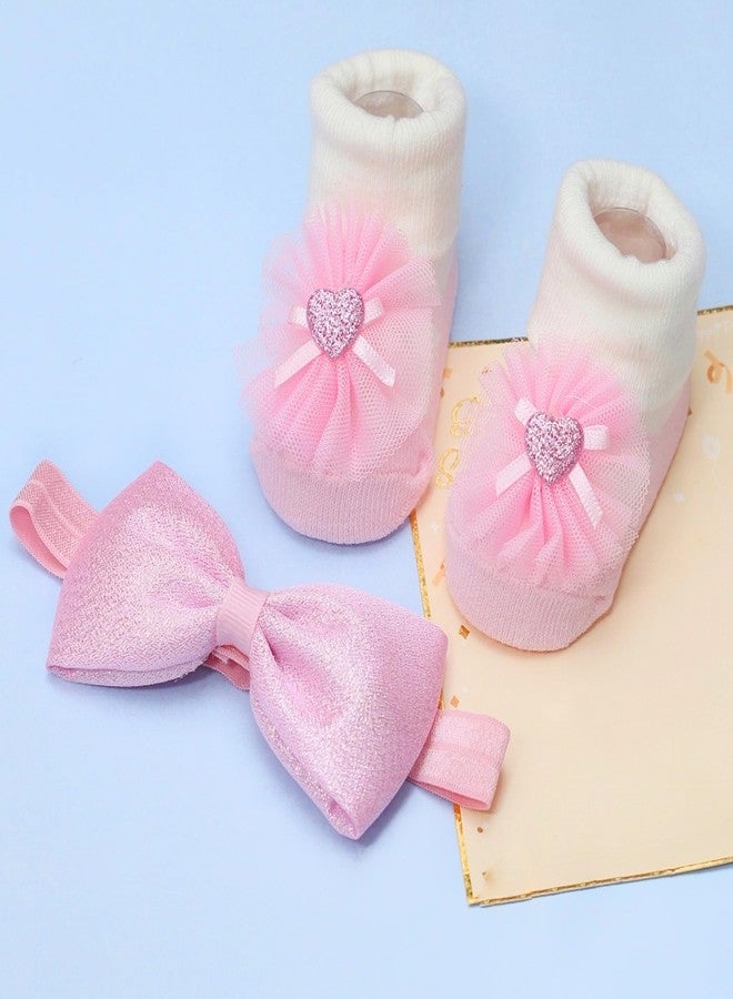 Yellow Bee Flower Print Socks and Bow Headband set for Girls Pack of 2- White and Pink, 0-3M - Image 2