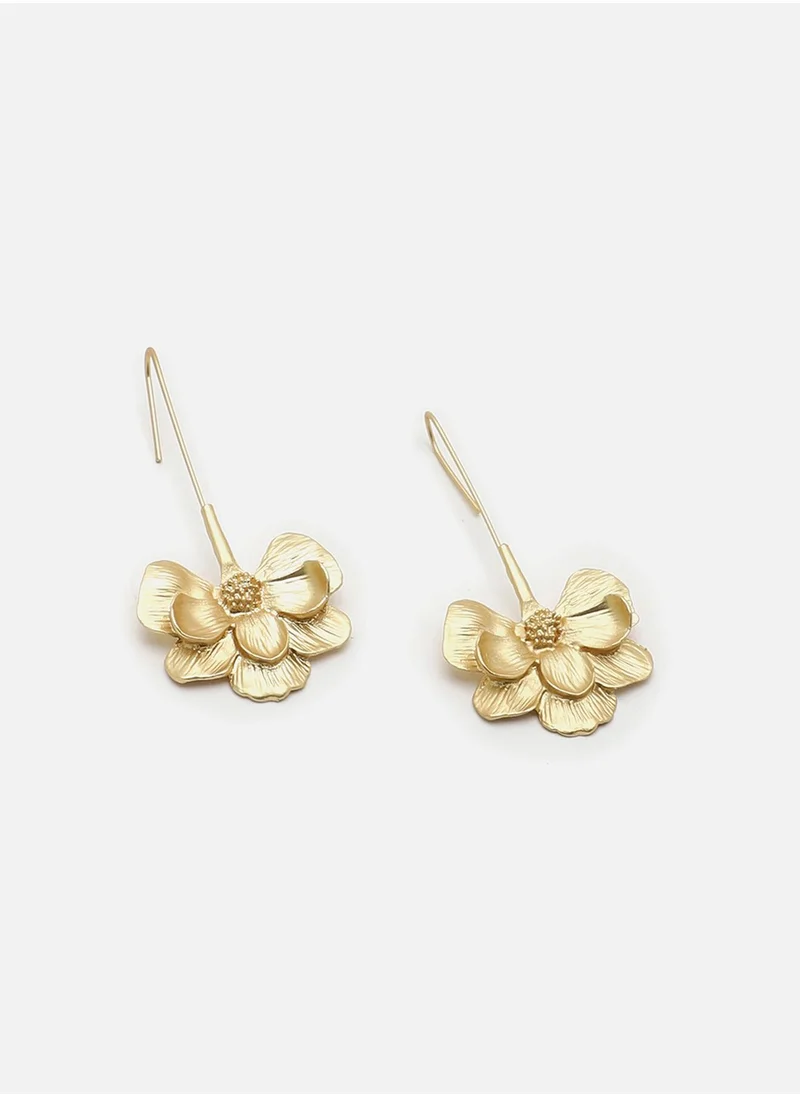 SOHI Casual Drop Earrings