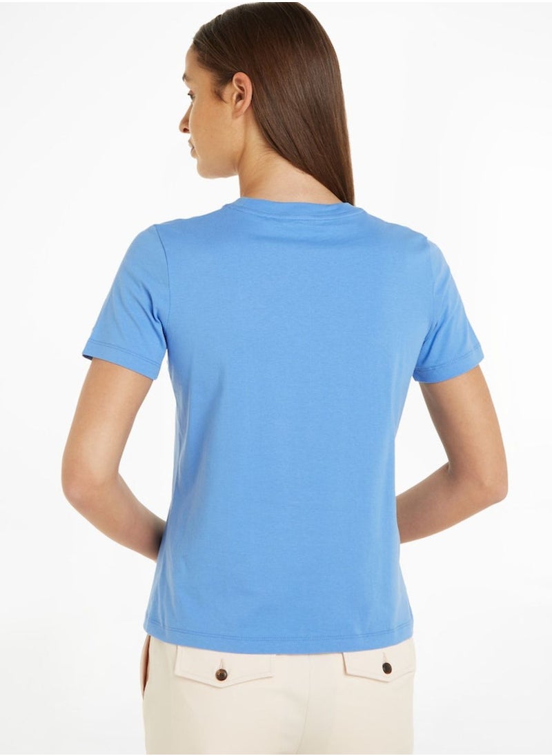 Crew Neck Logo T-Shirt - pzsku/ZA02B9687218BB746EEFCZ/45/_/1706631418/4a0ce57c-5841-40d8-b3ea-32243e9480bb